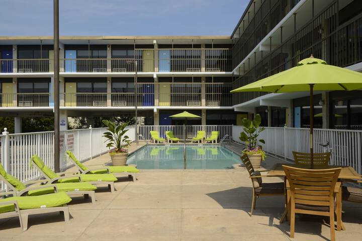 Pool 9 of 71