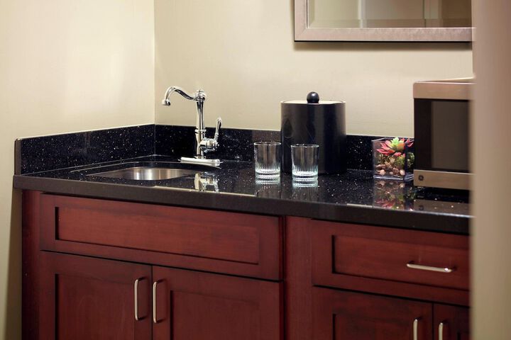 New Orleans Marriott Metairie at Lakeway
