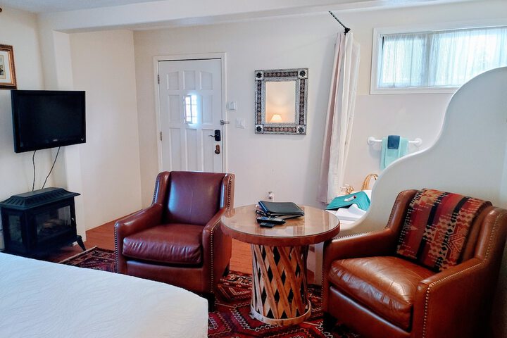 Room 30 of 100