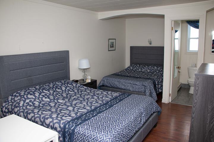 Room 95 of 102