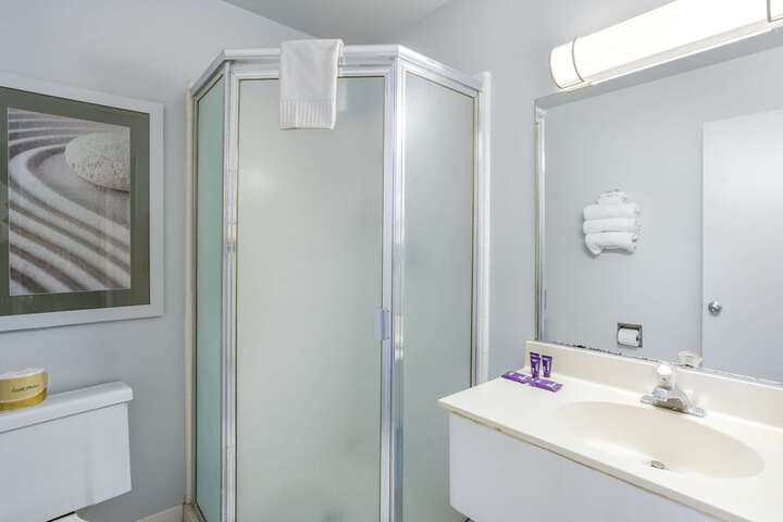 Room 15 of 22