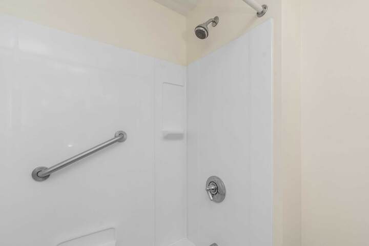 Room 42 of 43
