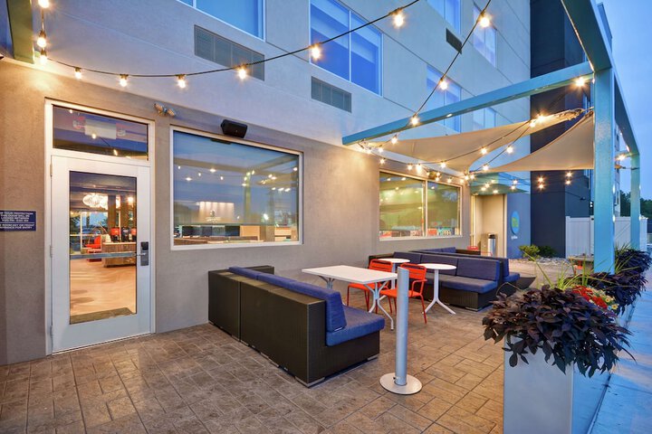 Terrace/Patio 32 of 34