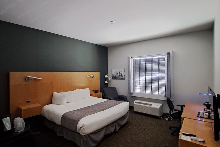 Spark by Hilton Artesia