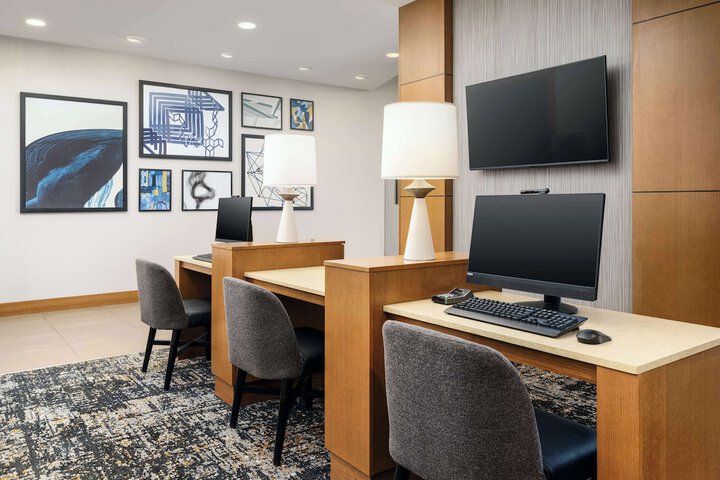 Business Center 30 of 30