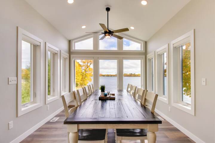 Pearl Lake Retreat w / Dock & Stunning Views!
