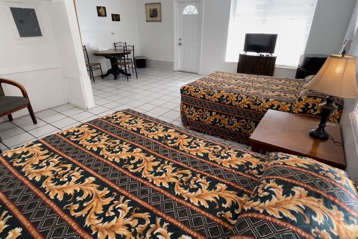 Room 44 of 56