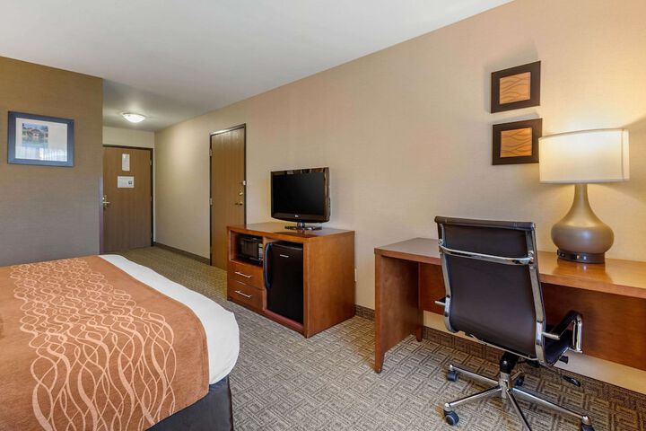 Room 32 of 56
