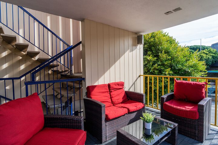 Sundeck 134 of 143