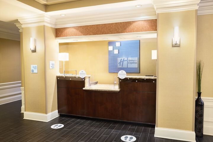 Hotel 2 of 53