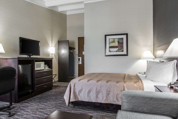 Room 29 of 55