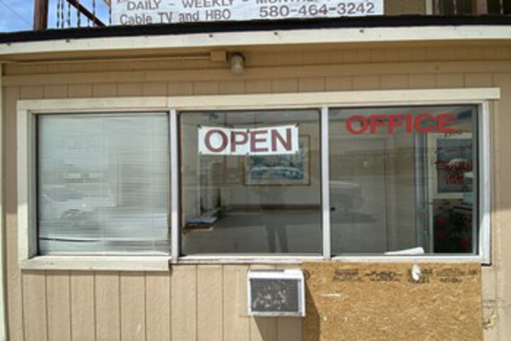 OYO Hotel Cyril OK US-277