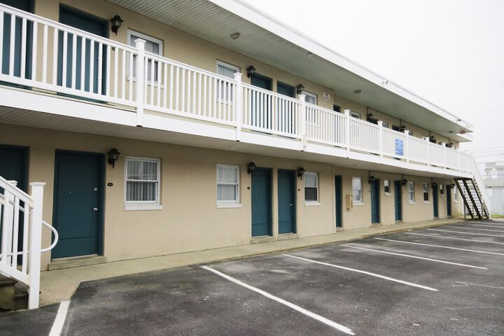 Hotel 4 of 23
