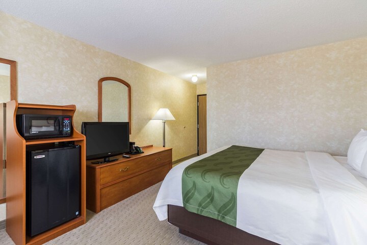 Room 18 of 49