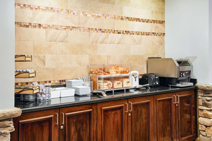 HYATT house Sterling / Dulles Airport-North