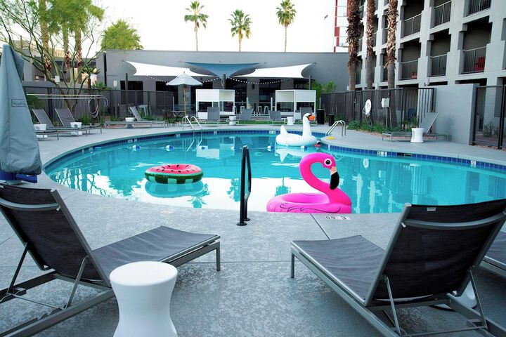 MOXY Phoenix Tempe / ASU Area