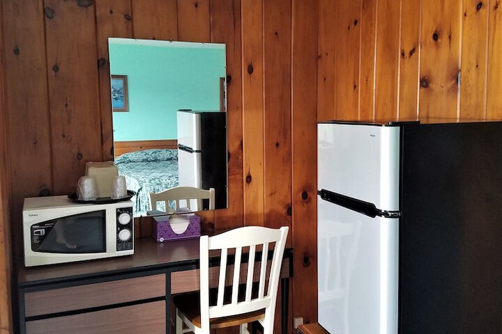 Room 34 of 37