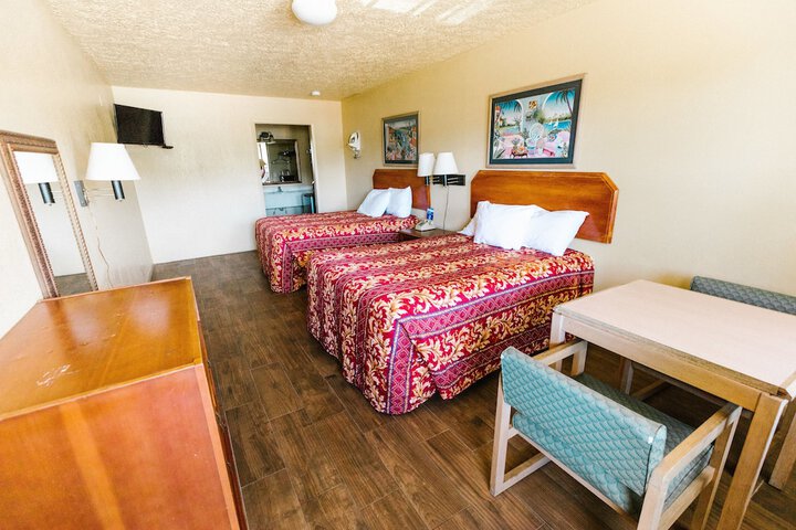 Room 42 of 48