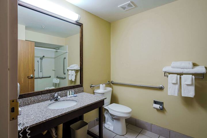 Quality Inn I-75 West Chester-North Cincinnati