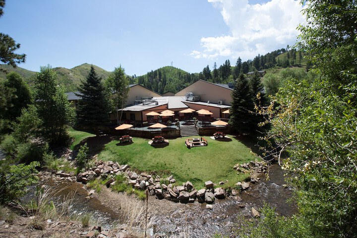 Deadwood Gulch Resort Trademark Collection by Wyndham