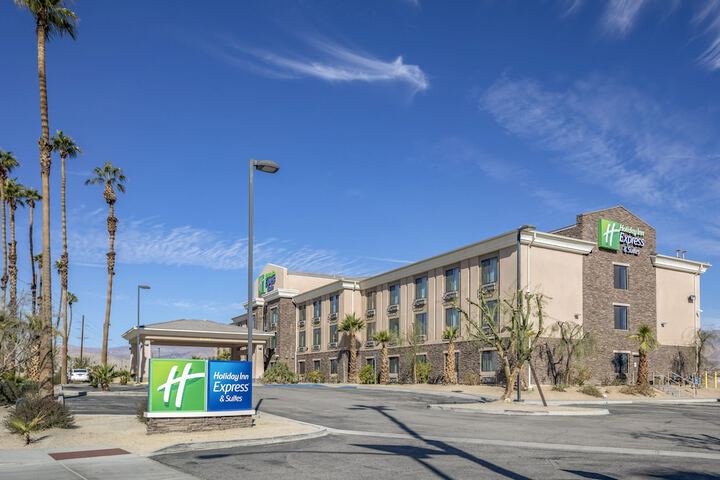 Hotel 5 of 84