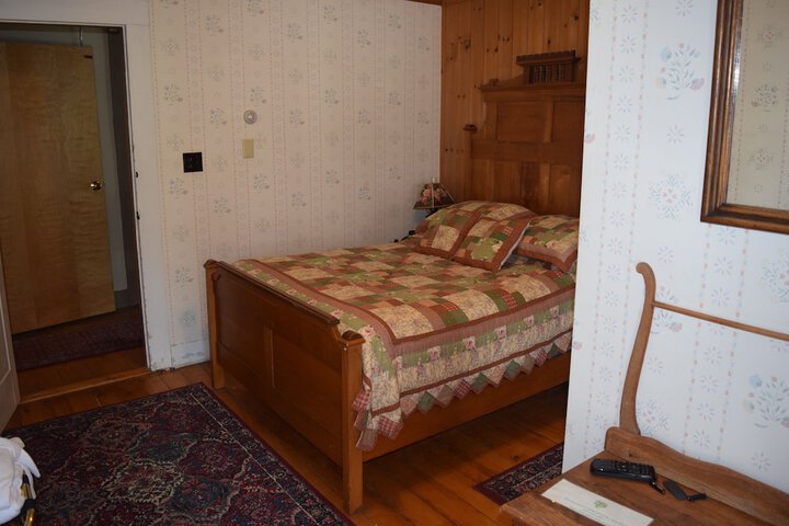 Room 15 of 36