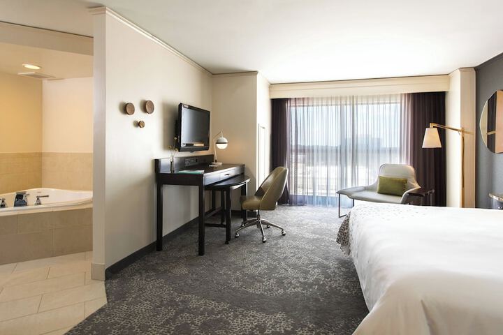 Renaissance Raleigh North Hills Hotel