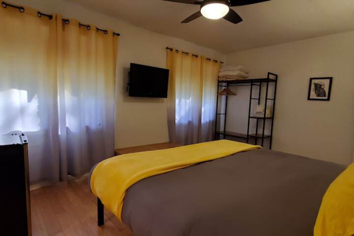 Room 27 of 52