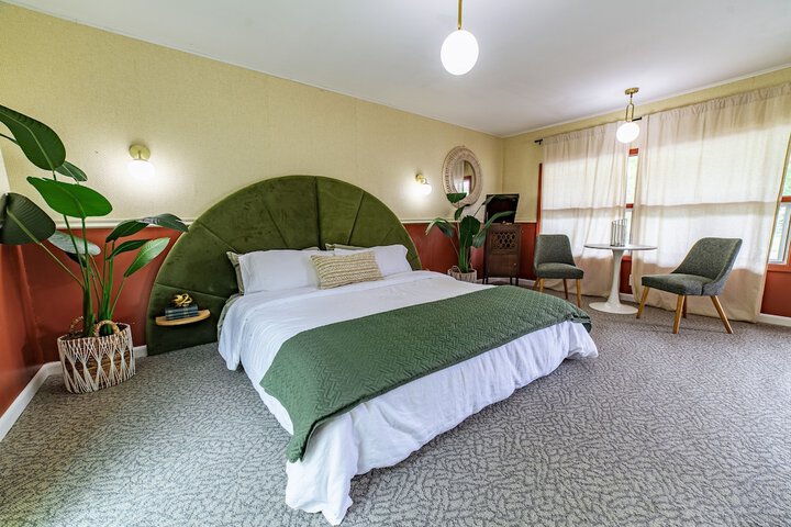 Room 20 of 43