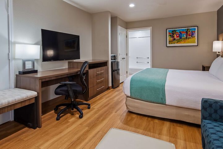 Room 20 of 37