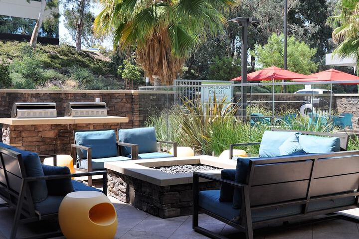 Terrace/Patio 35 of 38