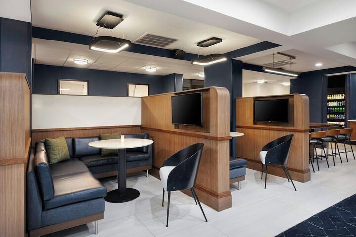 Courtyard by Marriott Mobile
