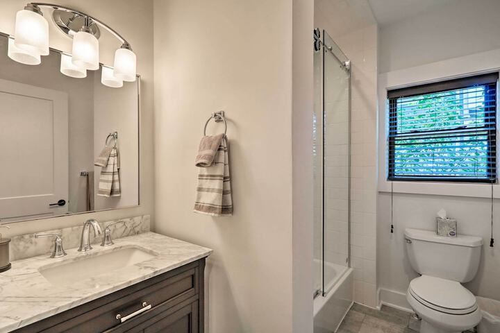 Updated Downtown Red Bank Home 5 Mi to Beach!