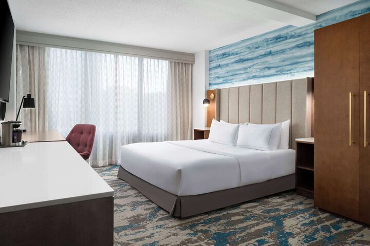 DoubleTree by Hilton Hartford Downtown