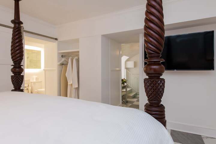 Room 47 of 58