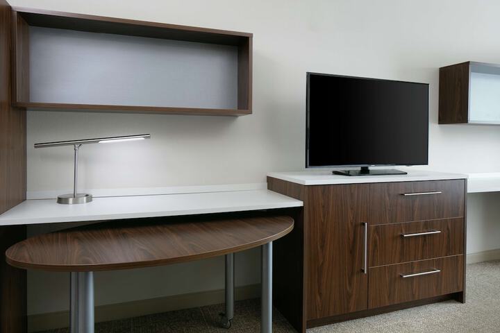 Home2 Suites by Hilton Menomonee Falls Milwaukee