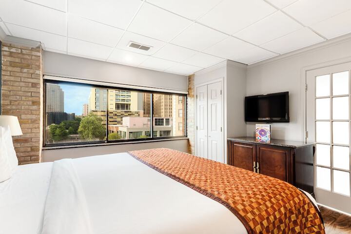 Room 190 of 250