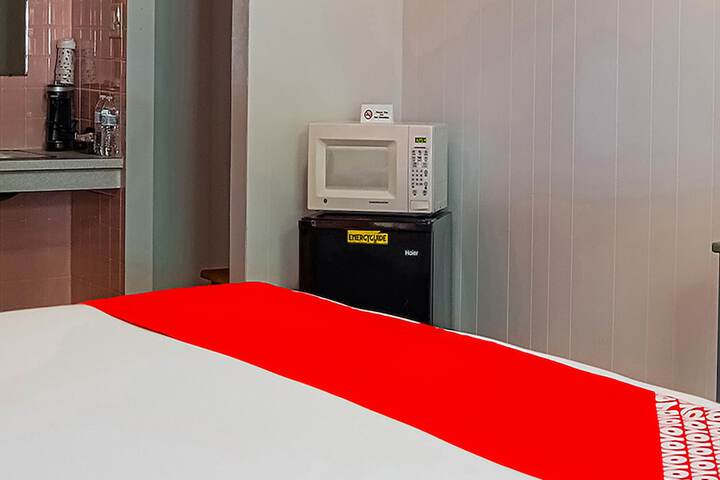 Room 12 of 23