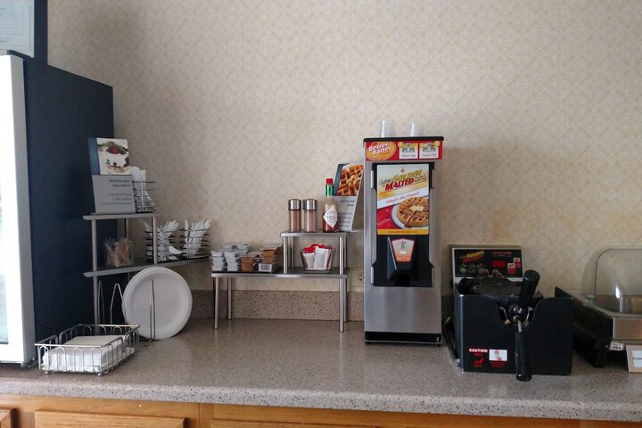 Breakfast/Coffee Service 43 of 54