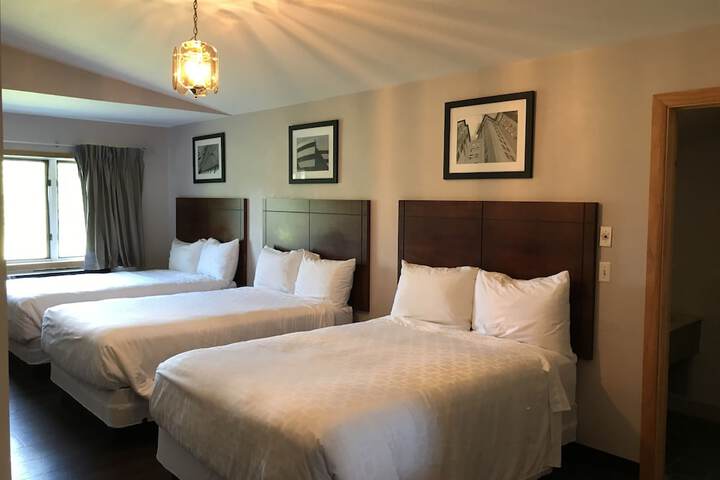 Room 19 of 32