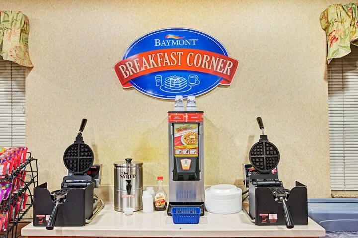 Breakfast/Coffee Service 15 of 17