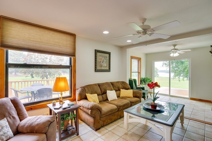 Emory Vacation Rental w / Lake Fork Boat Access!