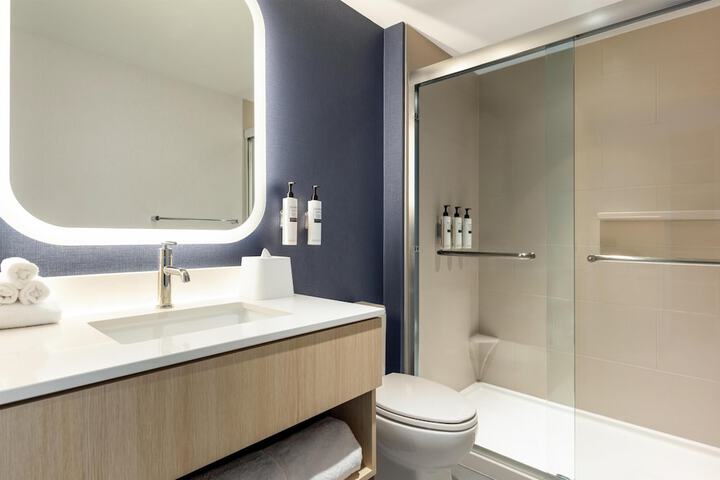 Homewood Suites by Hilton Surrey