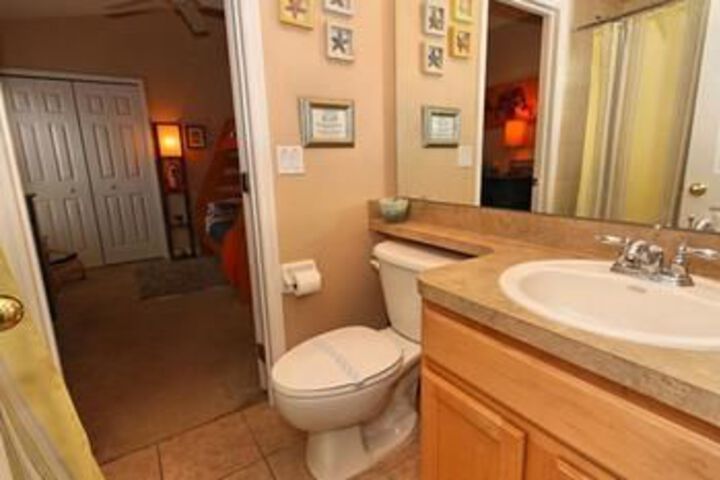 BRAND NEW 4 Bedroom Holiday home by Follow the sun vacation Rentals