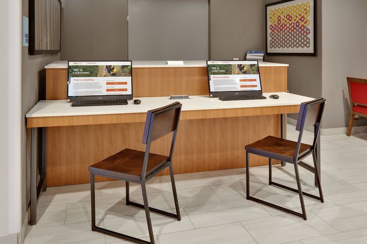 Holiday Inn Express Hotel & Suites Dallas - Duncanville by IHG