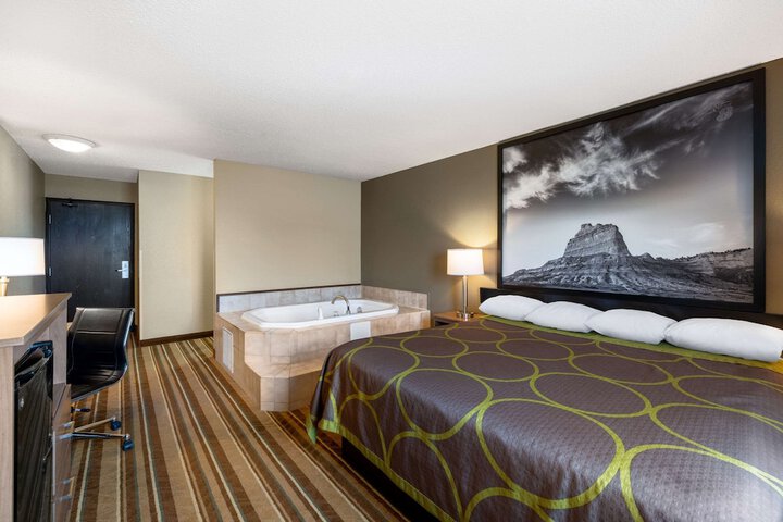 Room 44 of 60