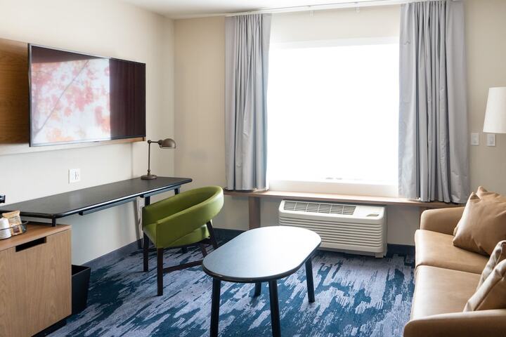 Room 11 of 43