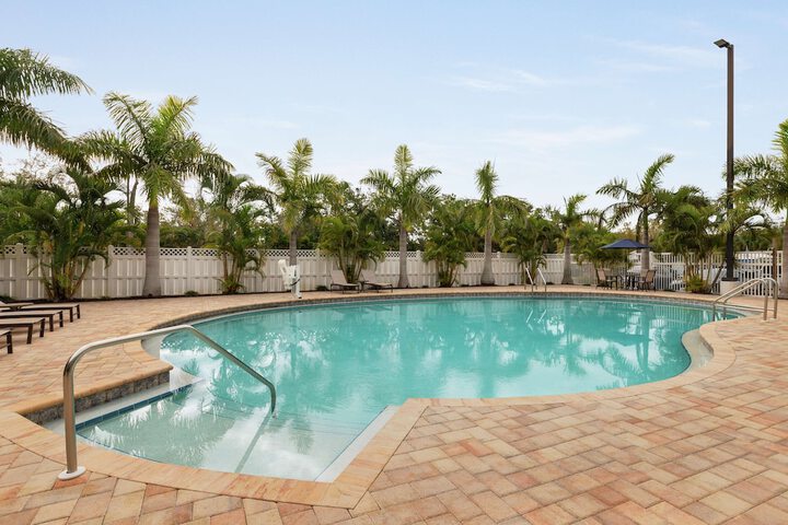 Pool 6 of 20