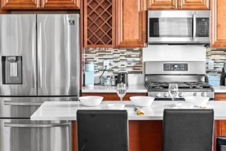 555-2 6BR Quincy - Spacious Apt near Boston - Perry Beach