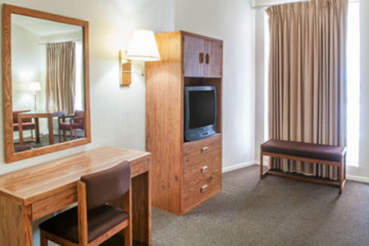 Rodeway Inn Whites City